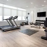 Otel Ac By Marriott Paris Le Bourget Airport 4*