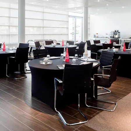 Ac By Marriott Paris Le Bourget Airport Hotel Dugny