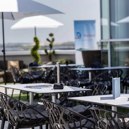 Ac By Marriott Paris Le Bourget Airport 4*