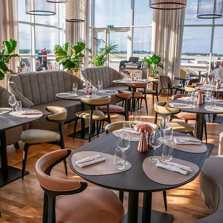 Ac By Marriott Paris Le Bourget Airport Hotel Dugny