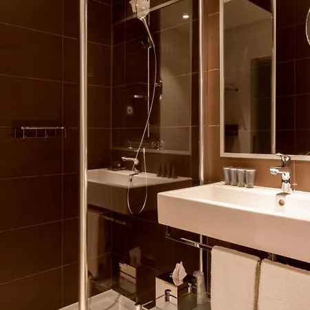 Отель Ac By Marriott Paris Le Bourget Airport