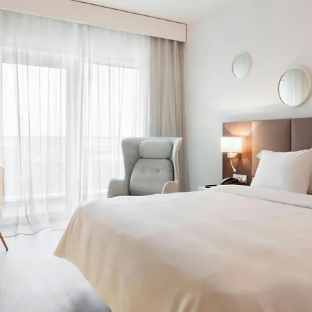 Ac By Marriott Paris Le Bourget Airport 4* Dugny