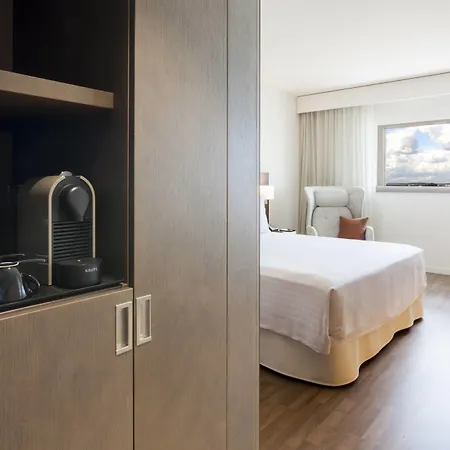 Отель Ac By Marriott Paris Le Bourget Airport Dugny