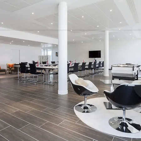 Ac By Marriott Paris Le Bourget Airport Hotel Dugny